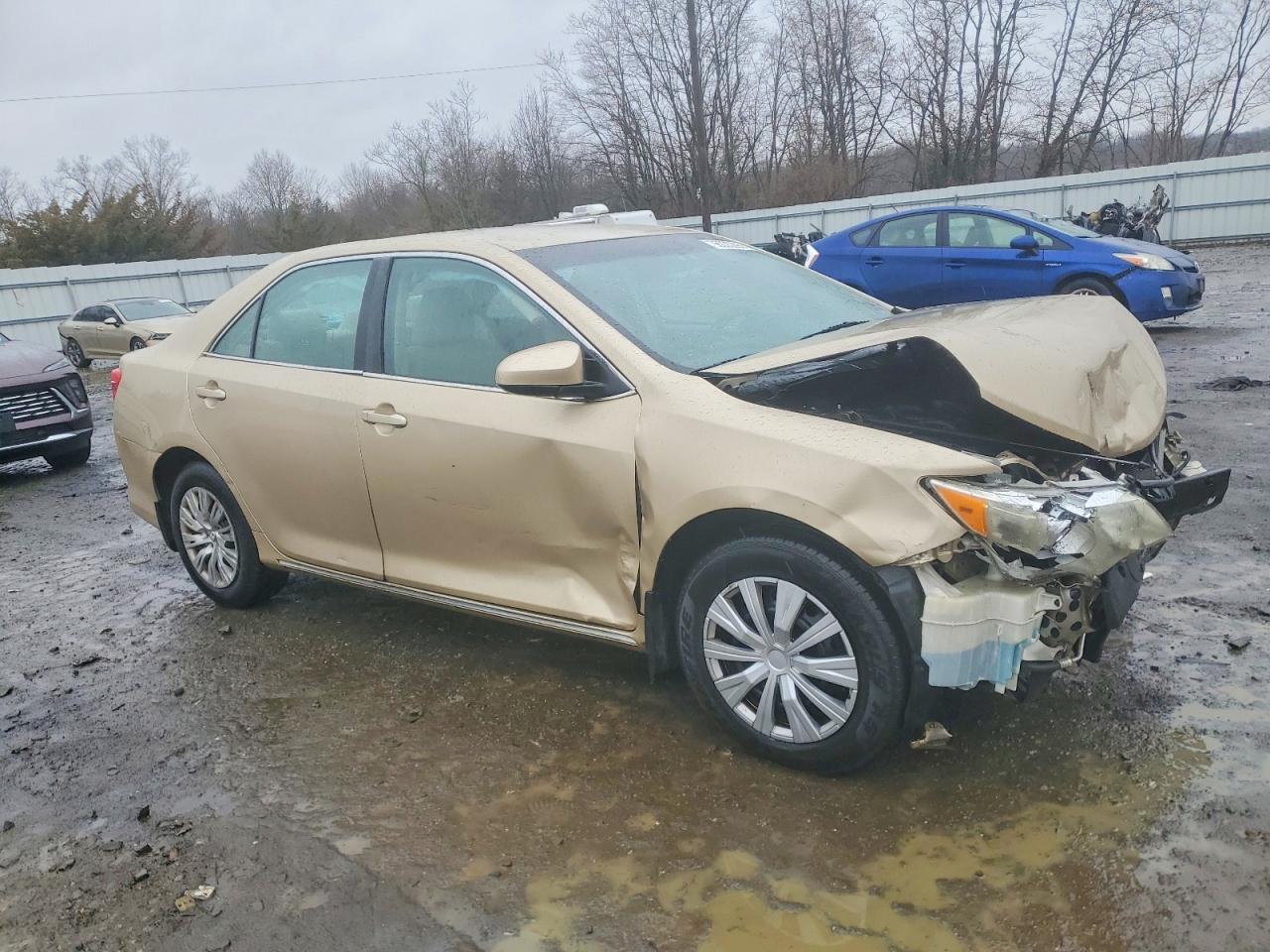 2012 TOYOTA CAMRY BASE photo 4