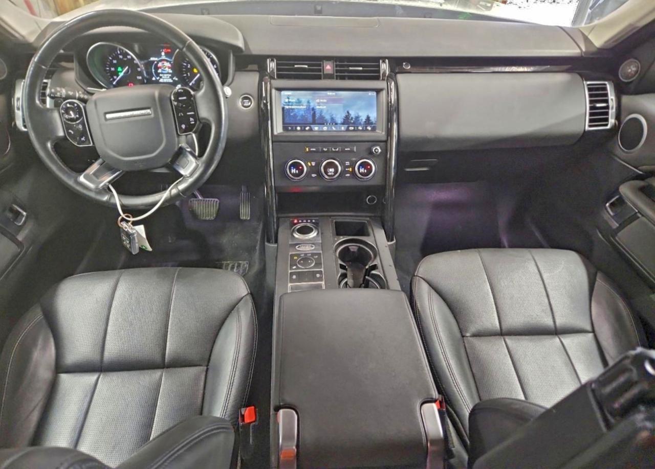 2020 LAND ROVER DISCOVERY SE photo 8