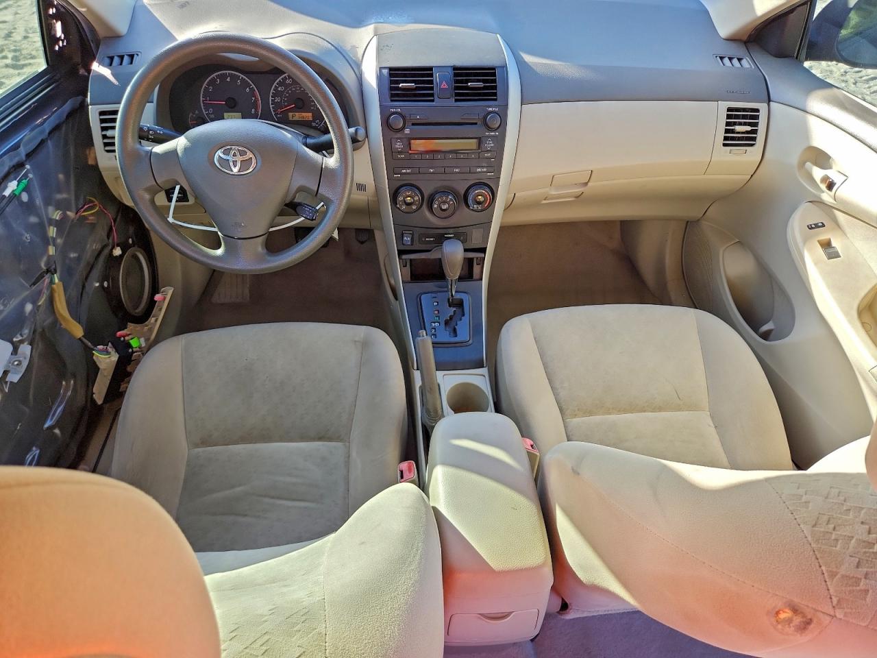 2009 TOYOTA COROLLA BASE photo 8