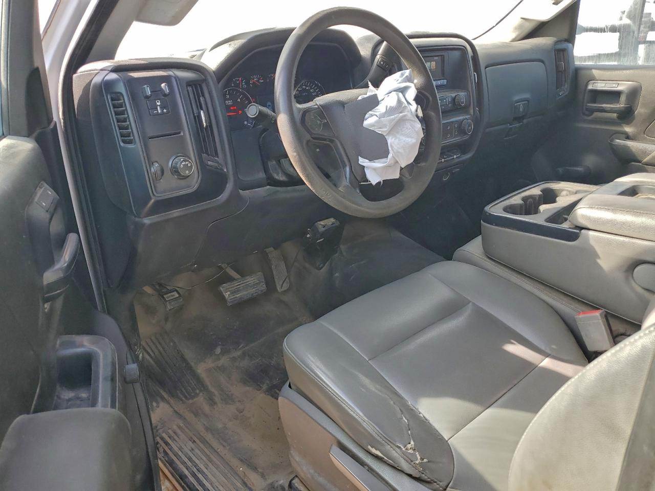 2016 CHEVROLET SILVERADO FLATBED TRUCK photo 8