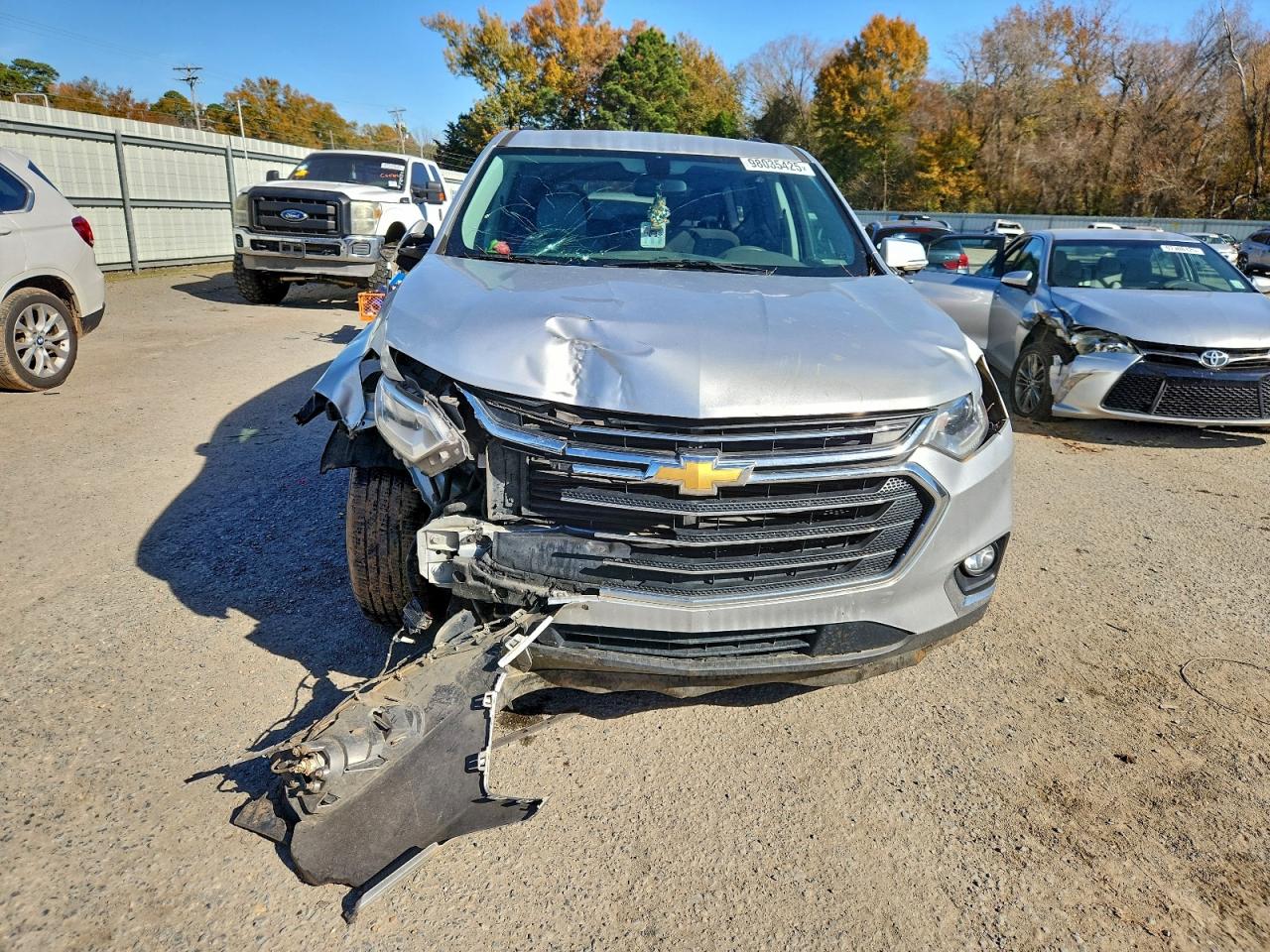 2019 CHEVROLET TRAVERSE LT photo 5