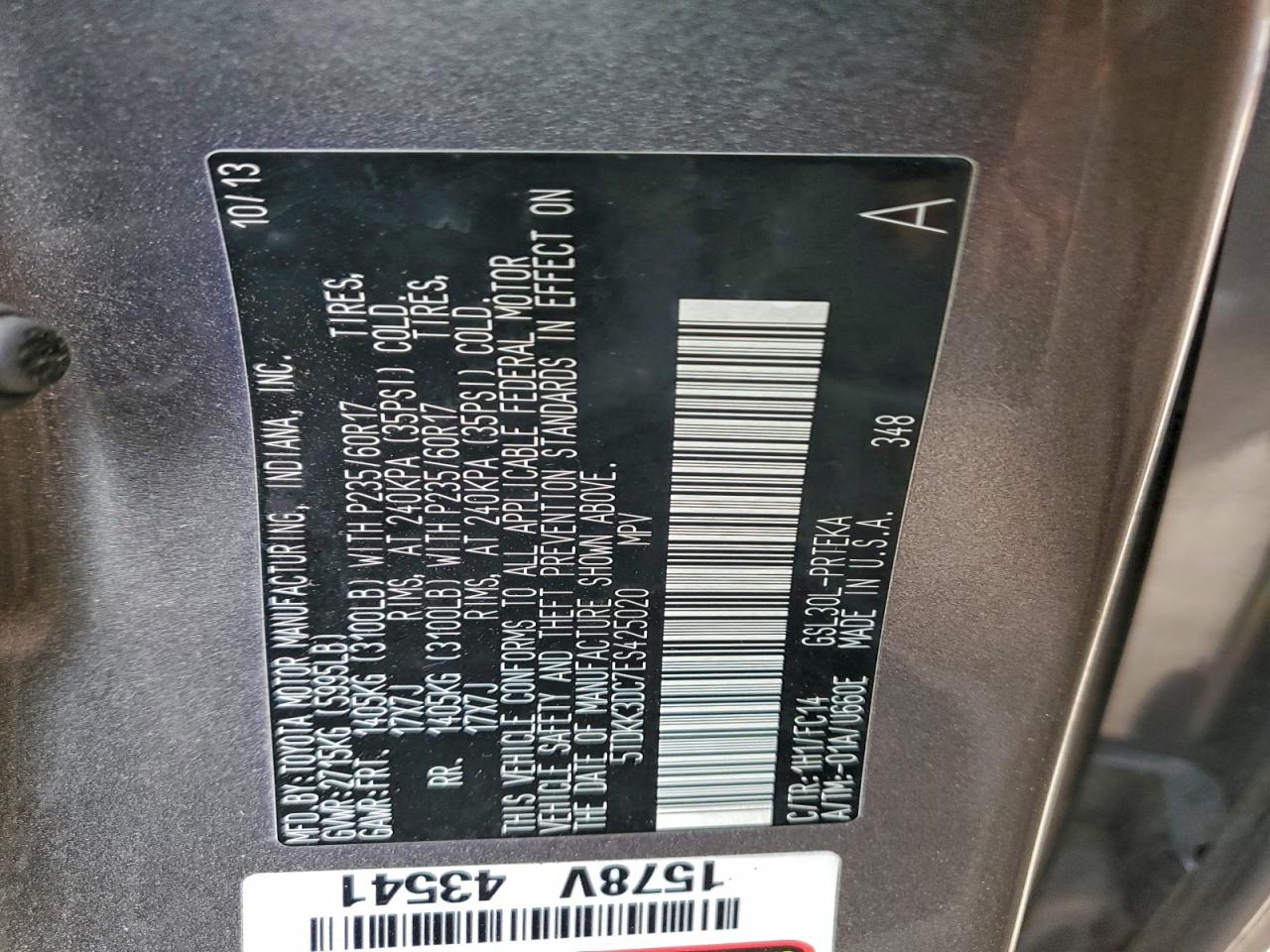 2014 TOYOTA SIENNA LE photo 13