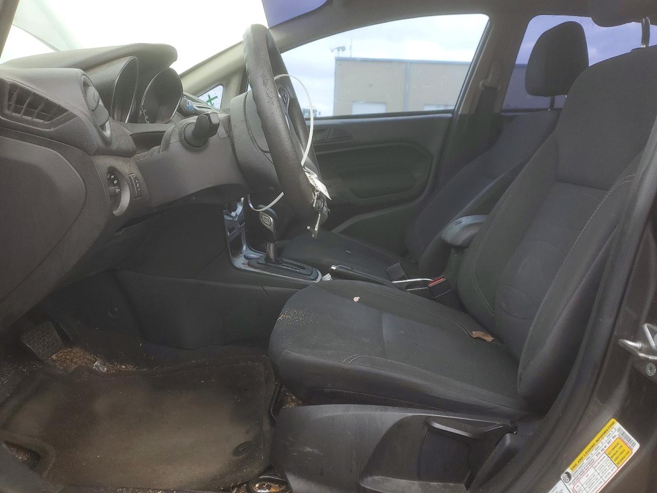 2018 FORD FIESTA SE photo 7