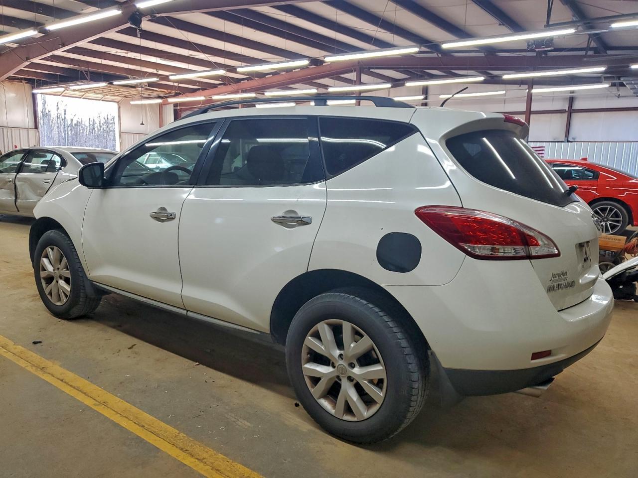 2014 NISSAN MURANO S photo 2