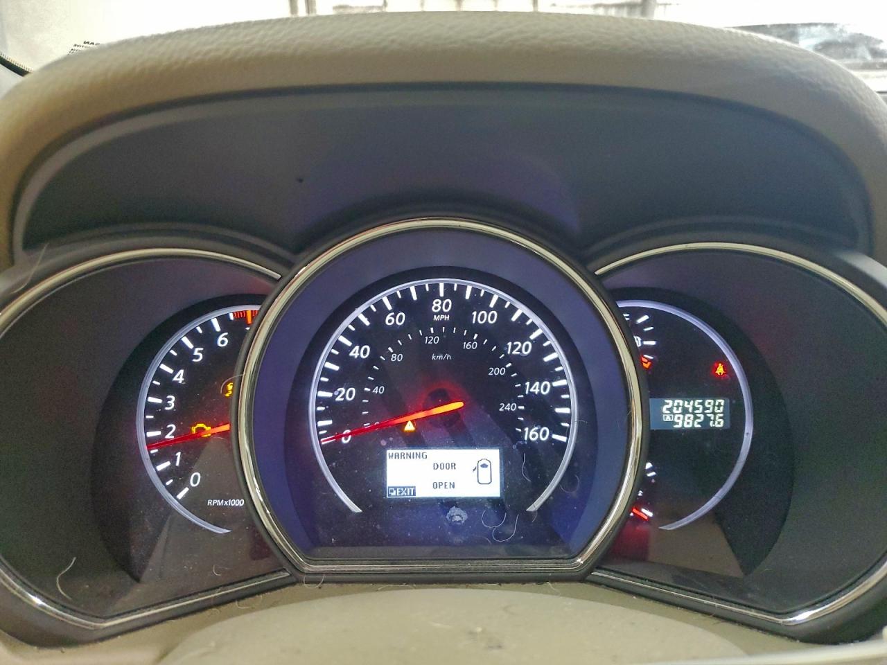 2014 NISSAN MURANO S photo 9