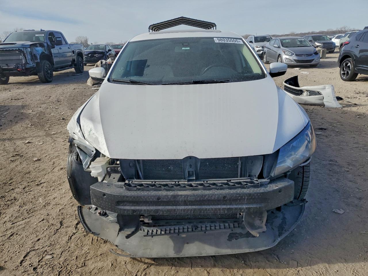 2015 VOLKSWAGEN PASSAT SE photo 5
