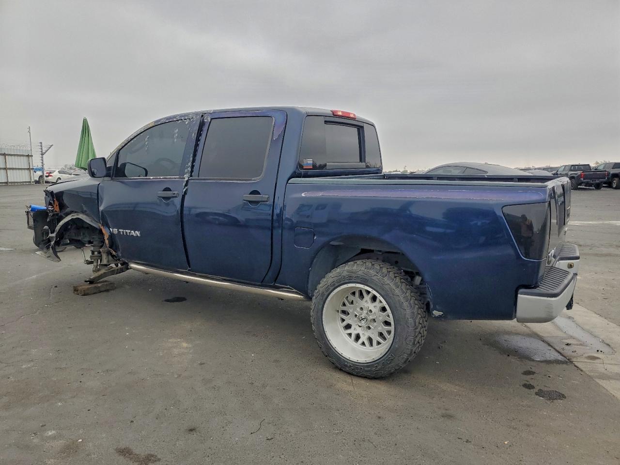 2006 NISSAN TITAN XE photo 2