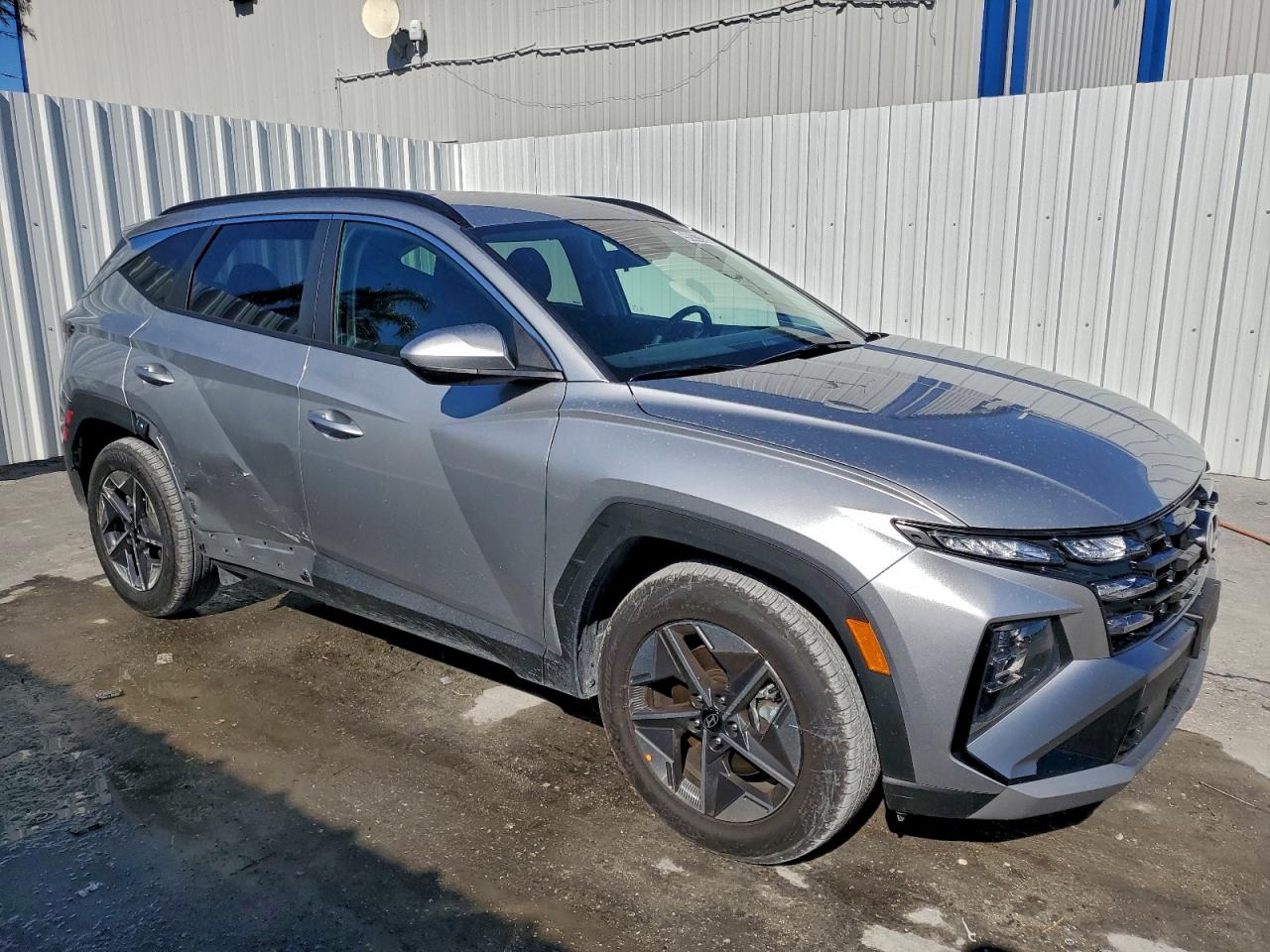 2026 HYUNDAI TUCSON SEL photo 4