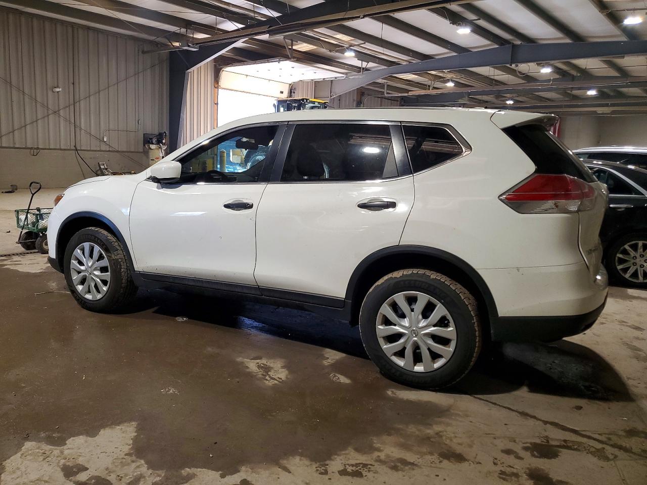 2016 NISSAN ROGUE S photo 3