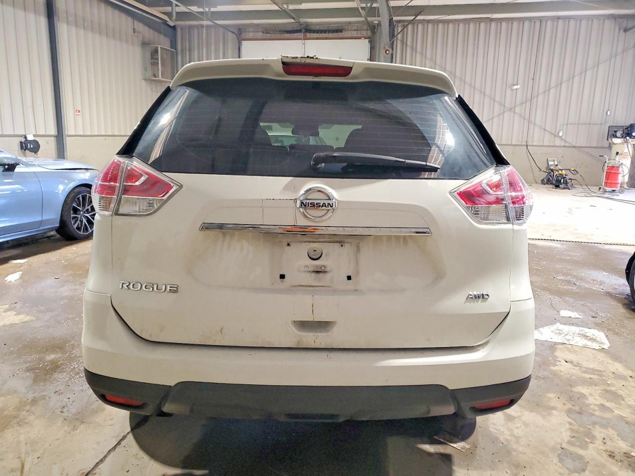 2016 NISSAN ROGUE S photo 11