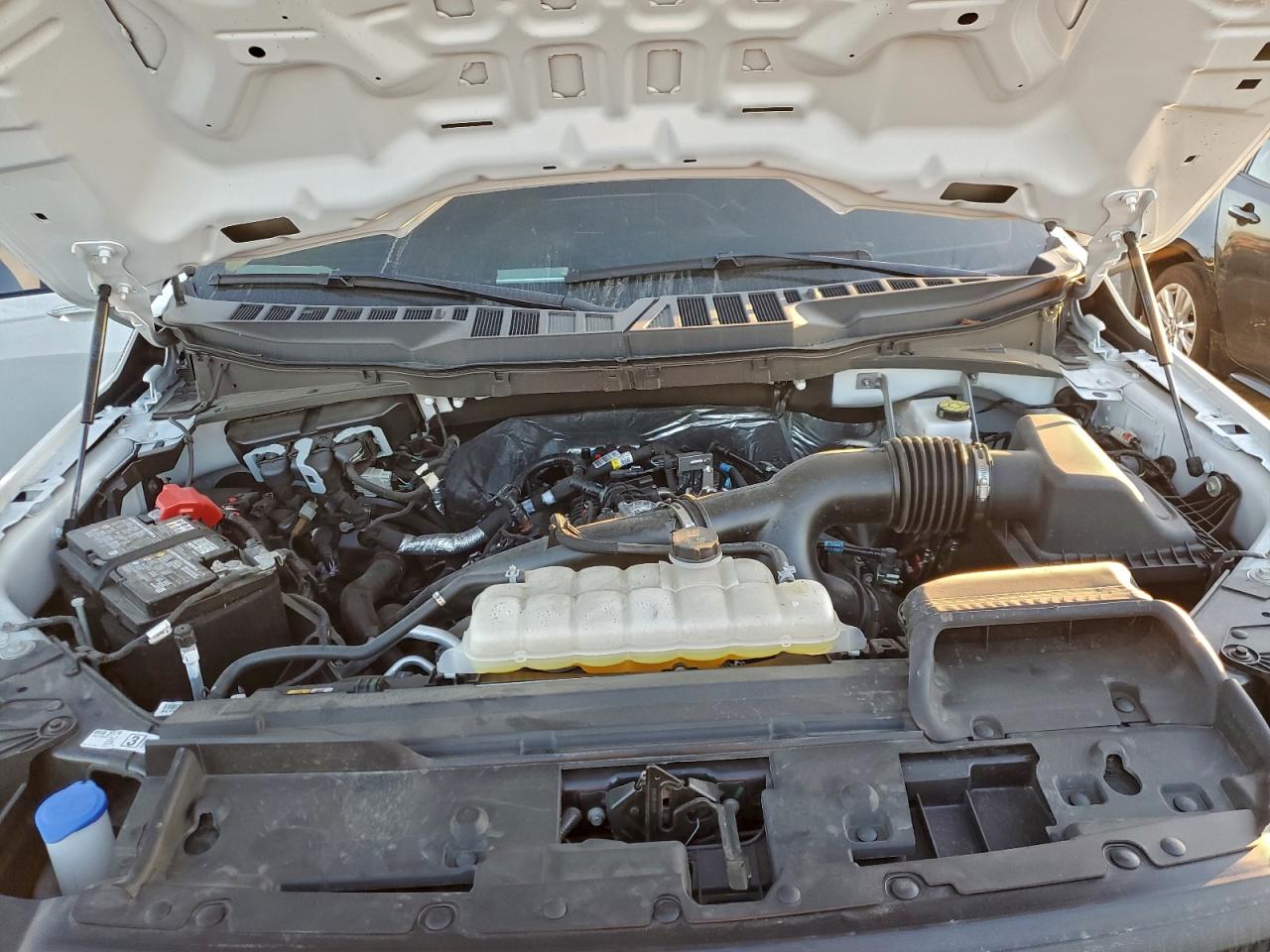 2025 FORD F150 XL photo 11