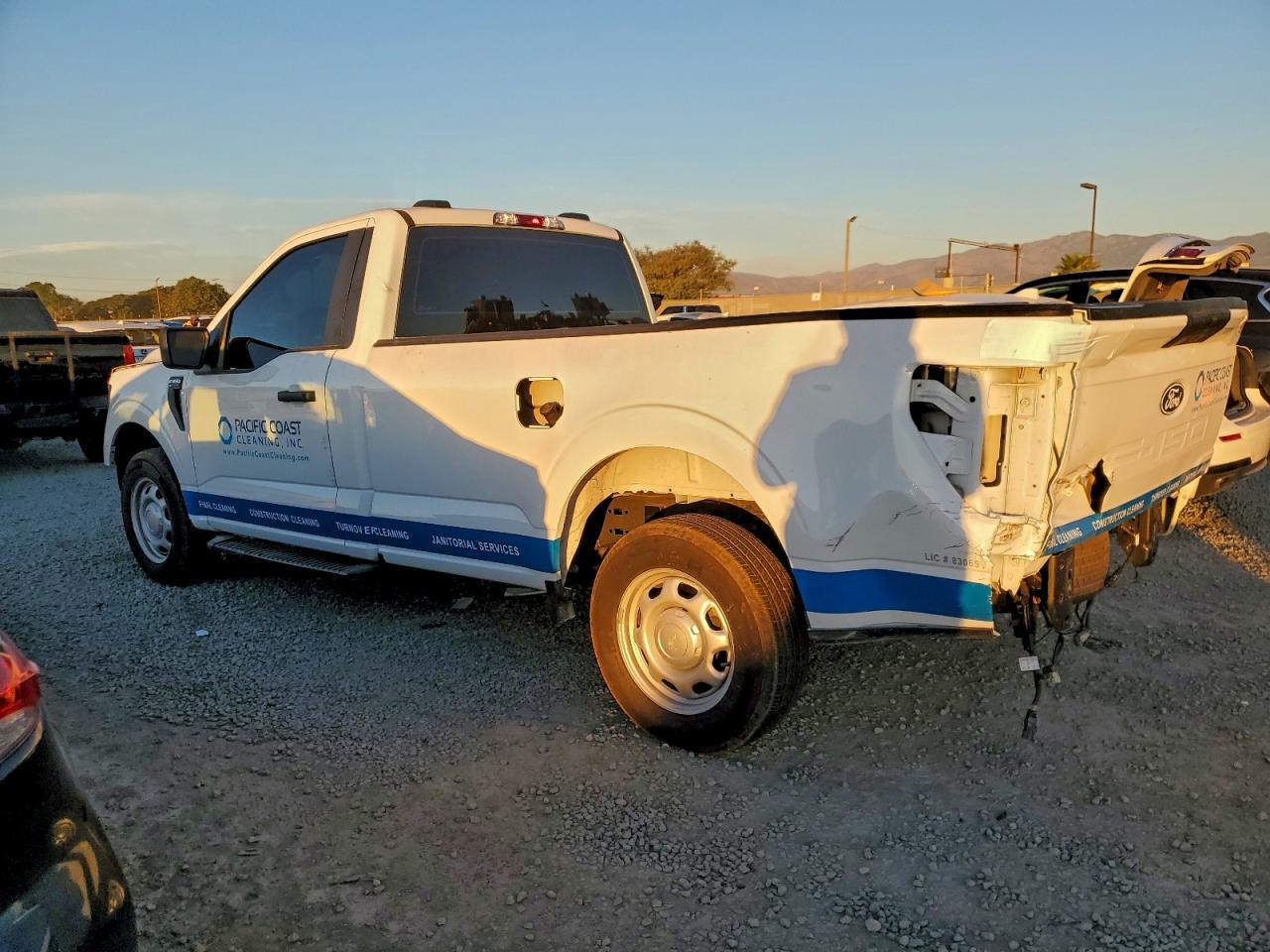 2025 FORD F150 XL photo 2