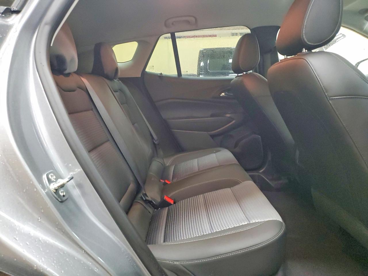 2025 CHEVROLET TRAX 1LT photo 11