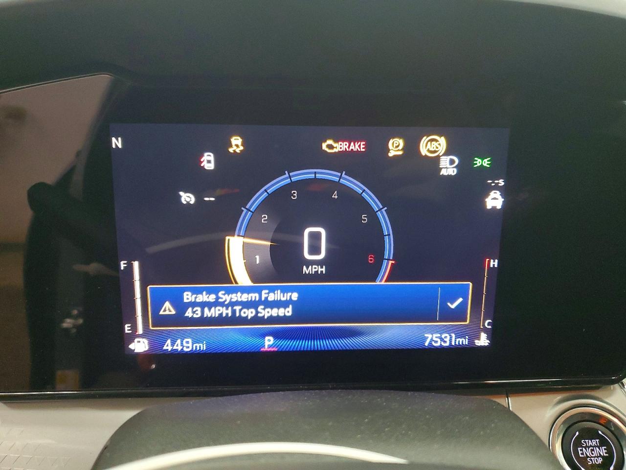 2025 CHEVROLET TRAX 1LT photo 9