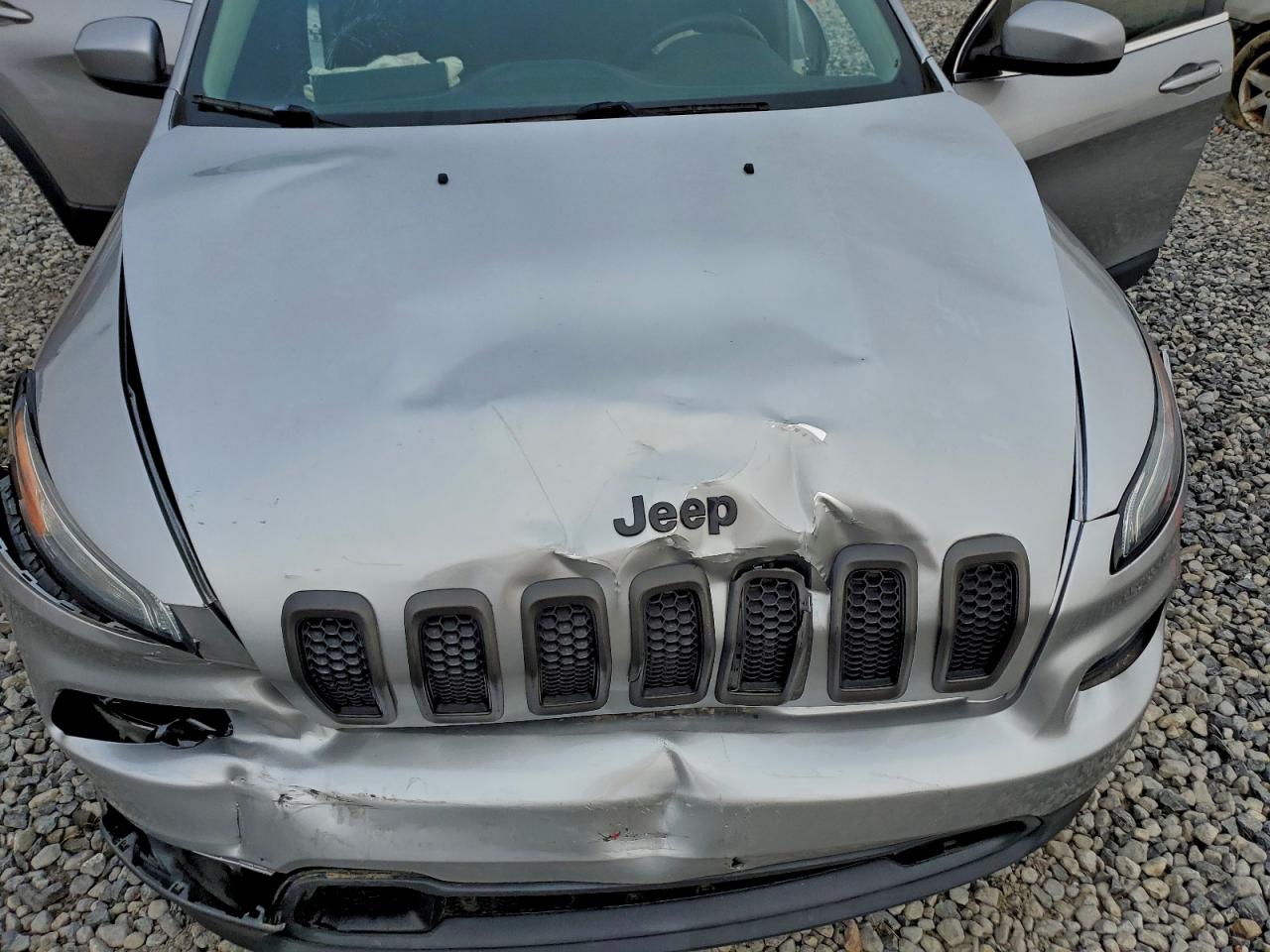 2017 JEEP CHEROKEE LATITUDE photo 23