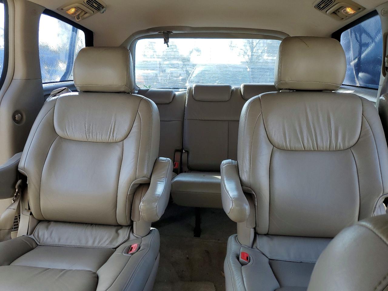 2006 TOYOTA SIENNA CE photo 10