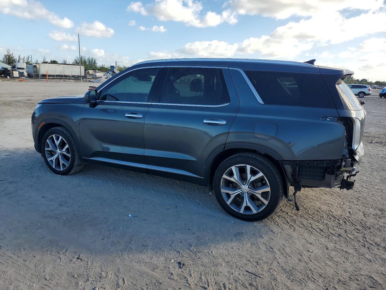 2022 HYUNDAI PALISADE SEL photo 2