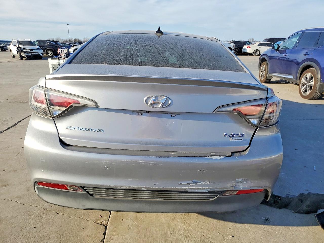 2016 HYUNDAI SONATA HYBRID photo 16