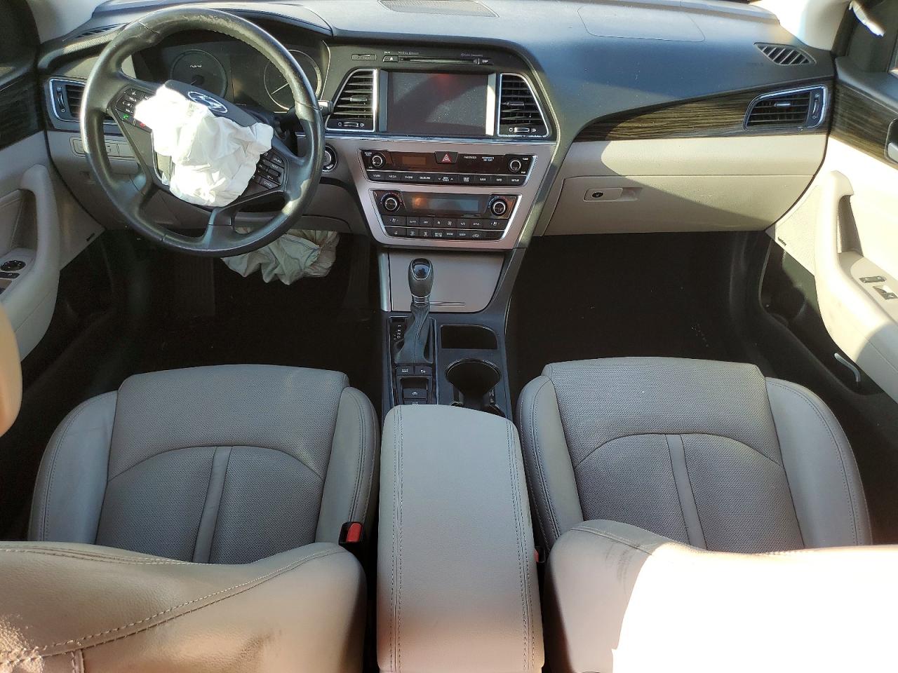 2016 HYUNDAI SONATA HYBRID photo 22