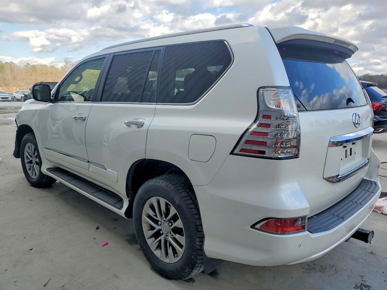 2016 LEXUS GX 460 PREMIUM photo 2