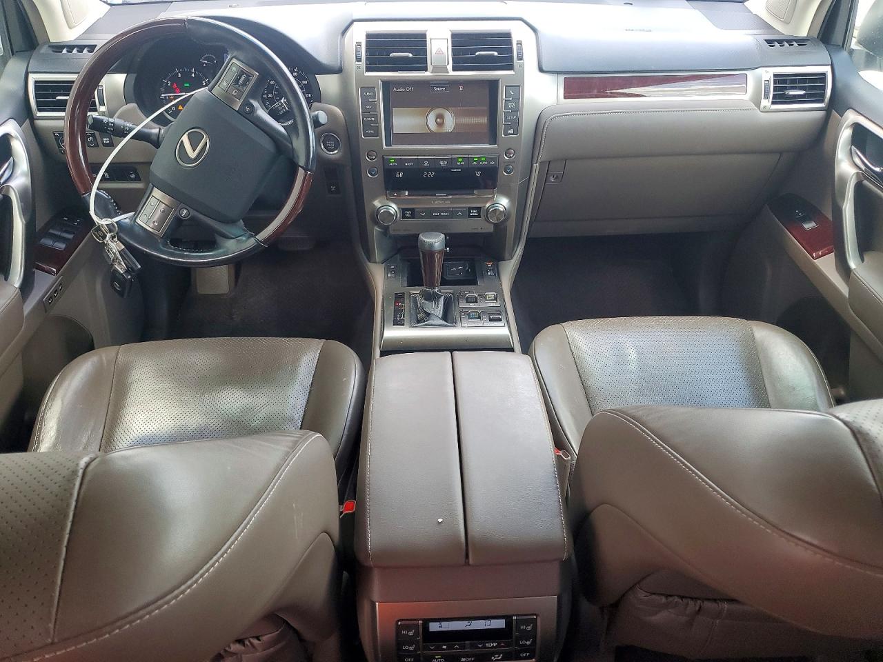 2016 LEXUS GX 460 PREMIUM photo 8