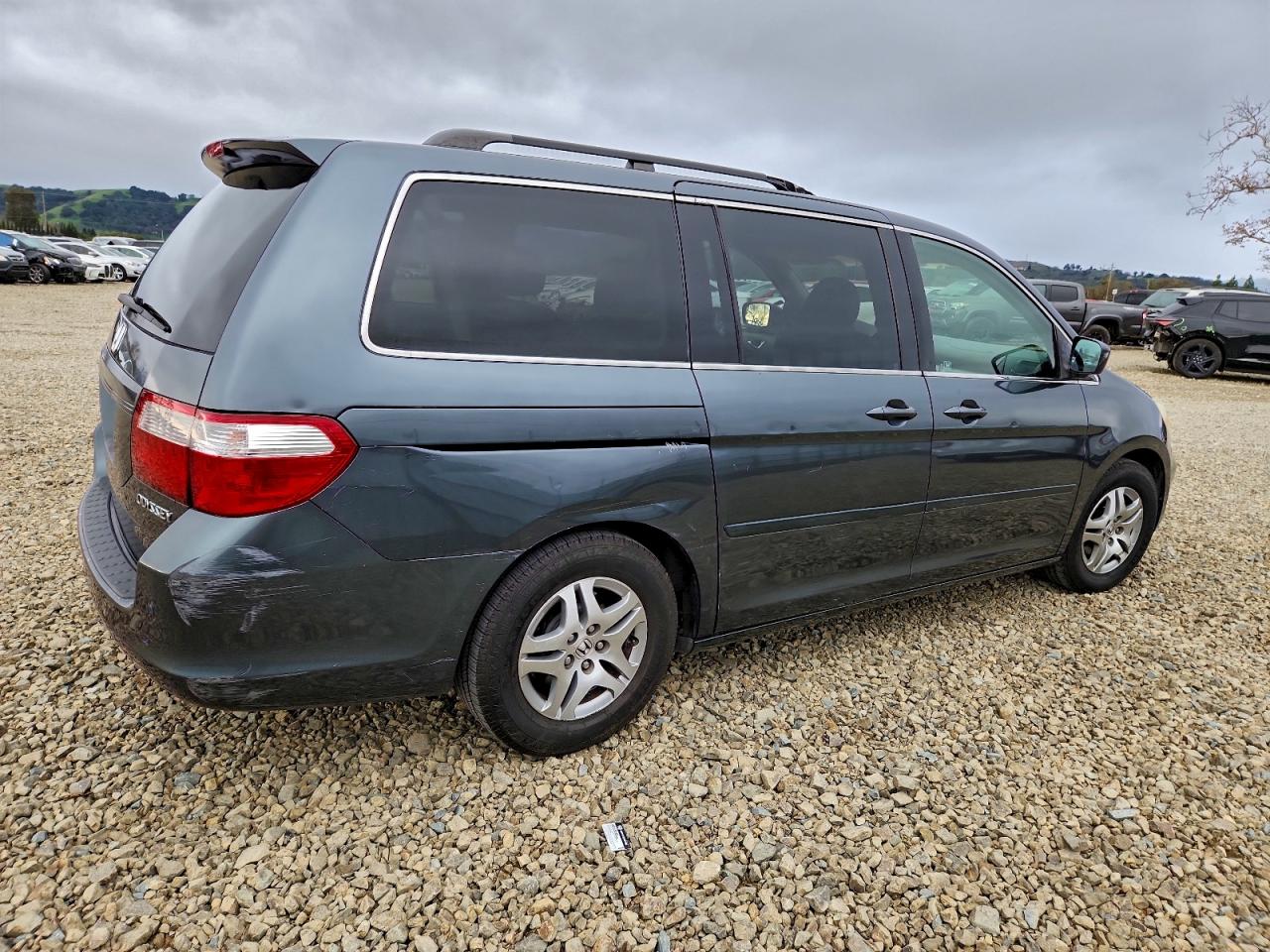 2005 HONDA ODYSSEY EXL photo 3
