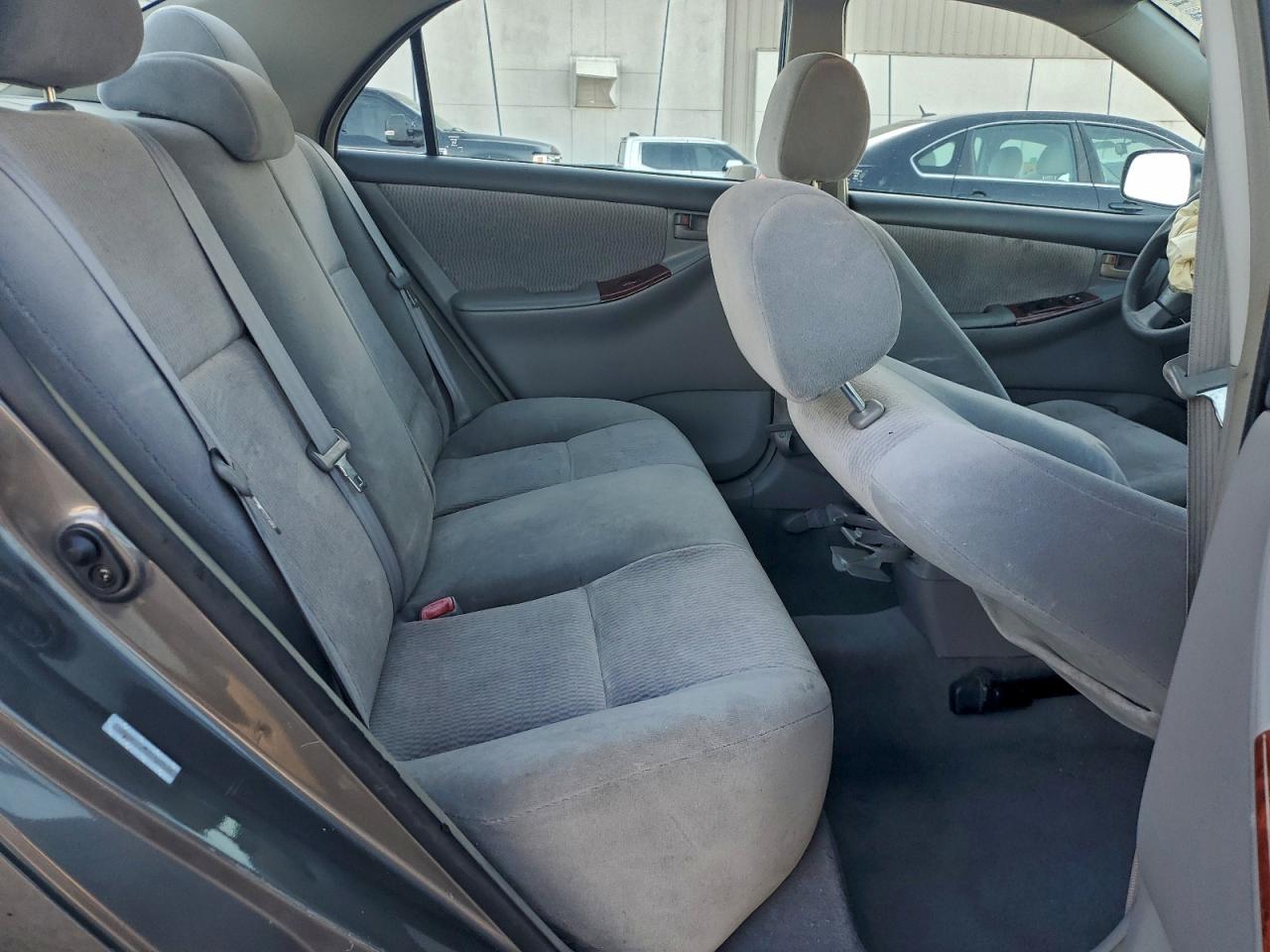 2005 TOYOTA COROLLA CE photo 10