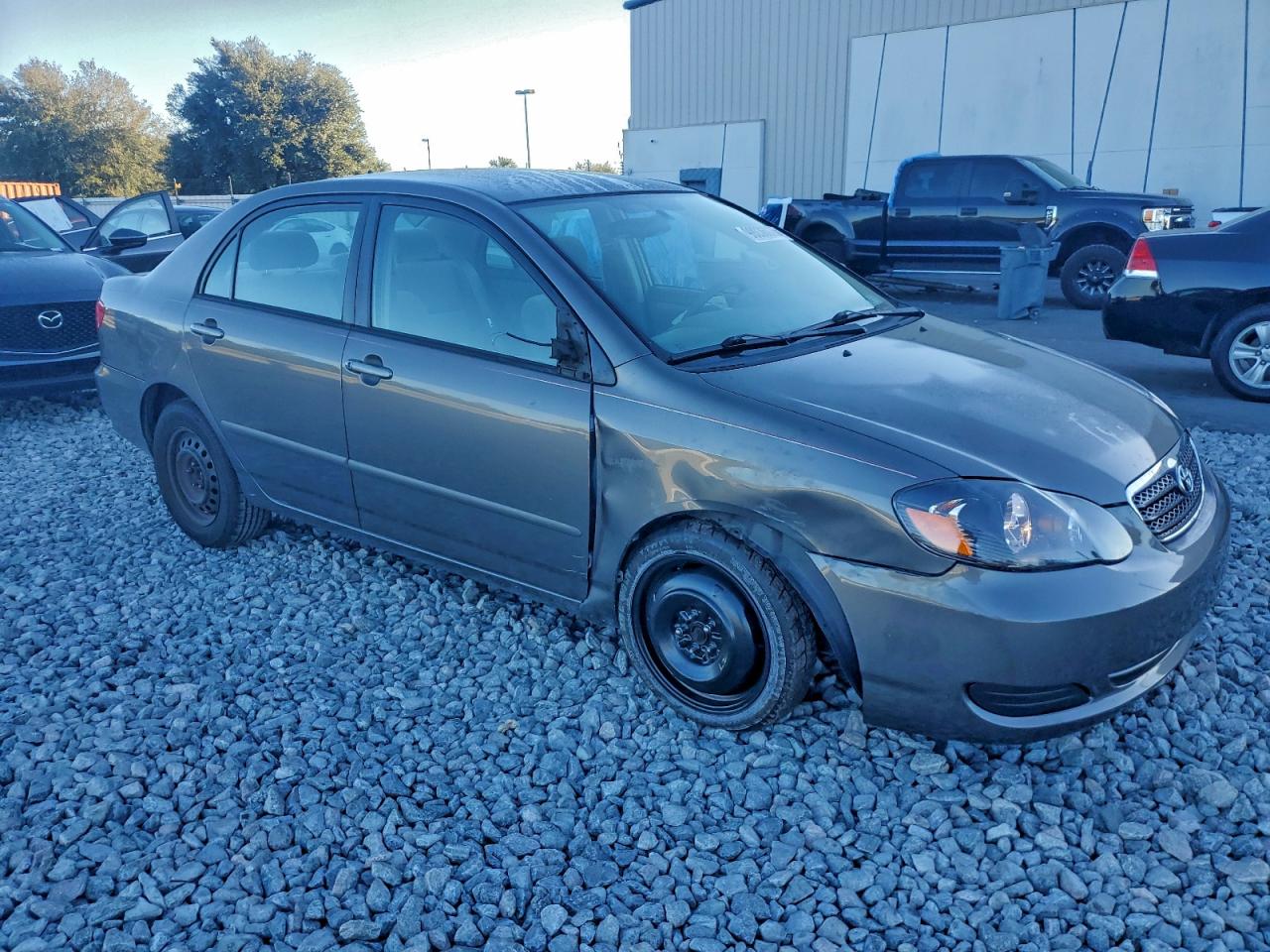 2005 TOYOTA COROLLA CE photo 4