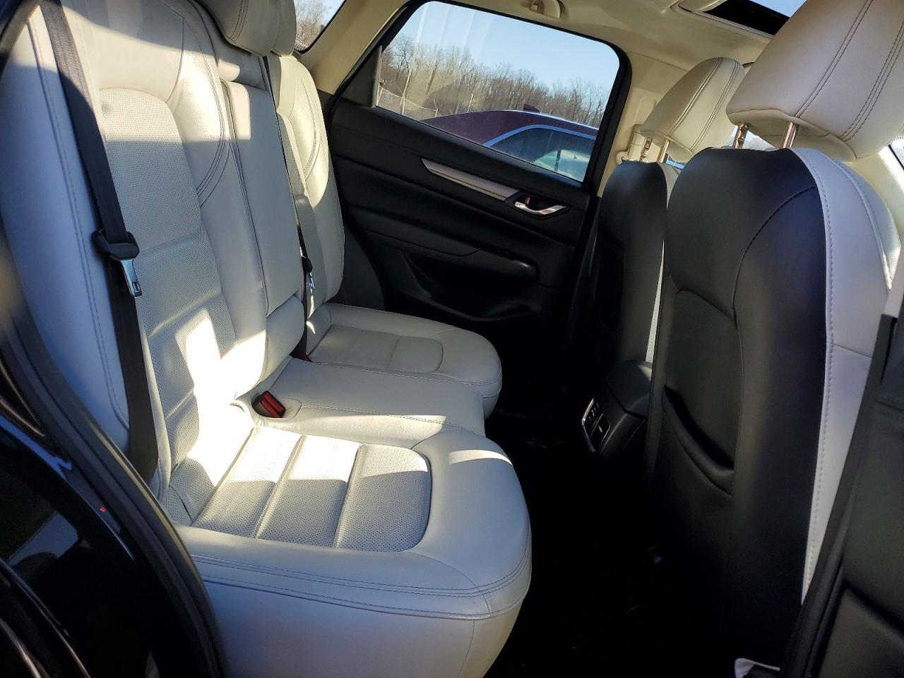 2021 MAZDA CX-5 TOURING photo 11