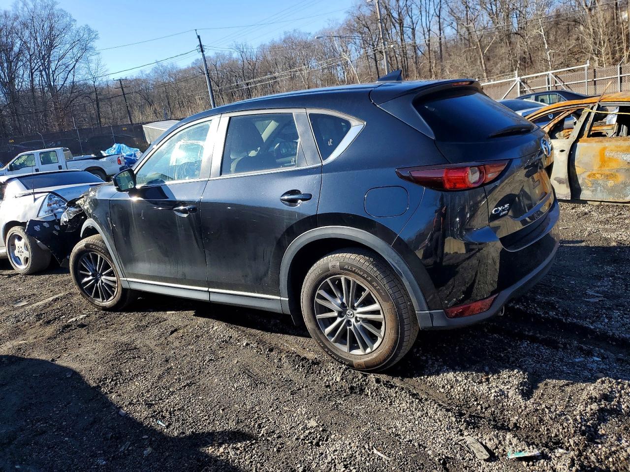 2021 MAZDA CX-5 TOURING photo 2
