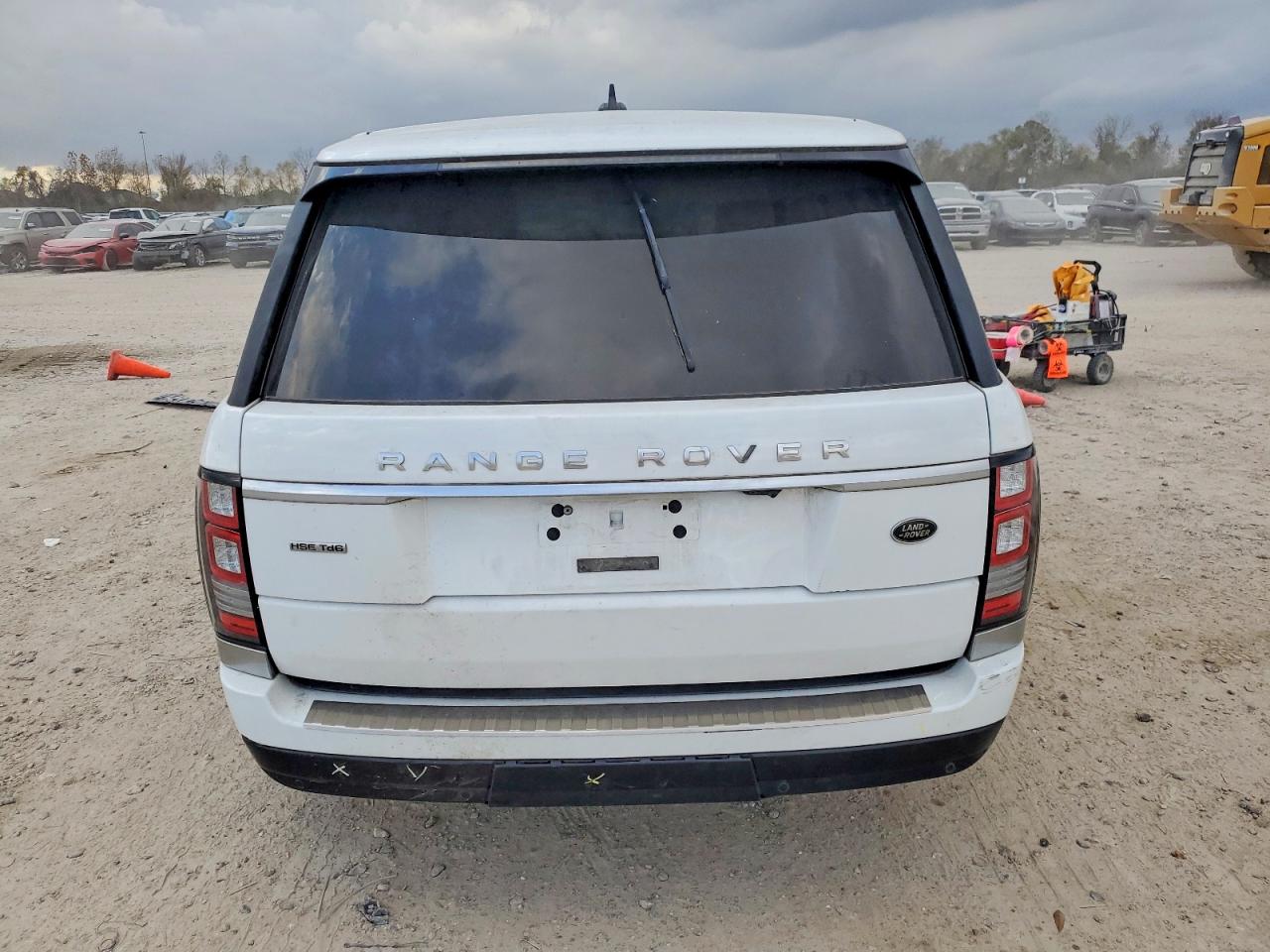 2016 LAND ROVER RANGE ROVER HSE photo 6
