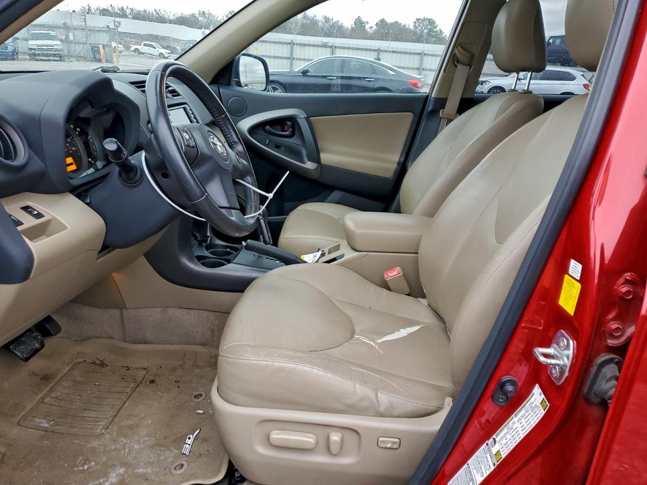 2011 TOYOTA RAV4 LIMITED photo 7