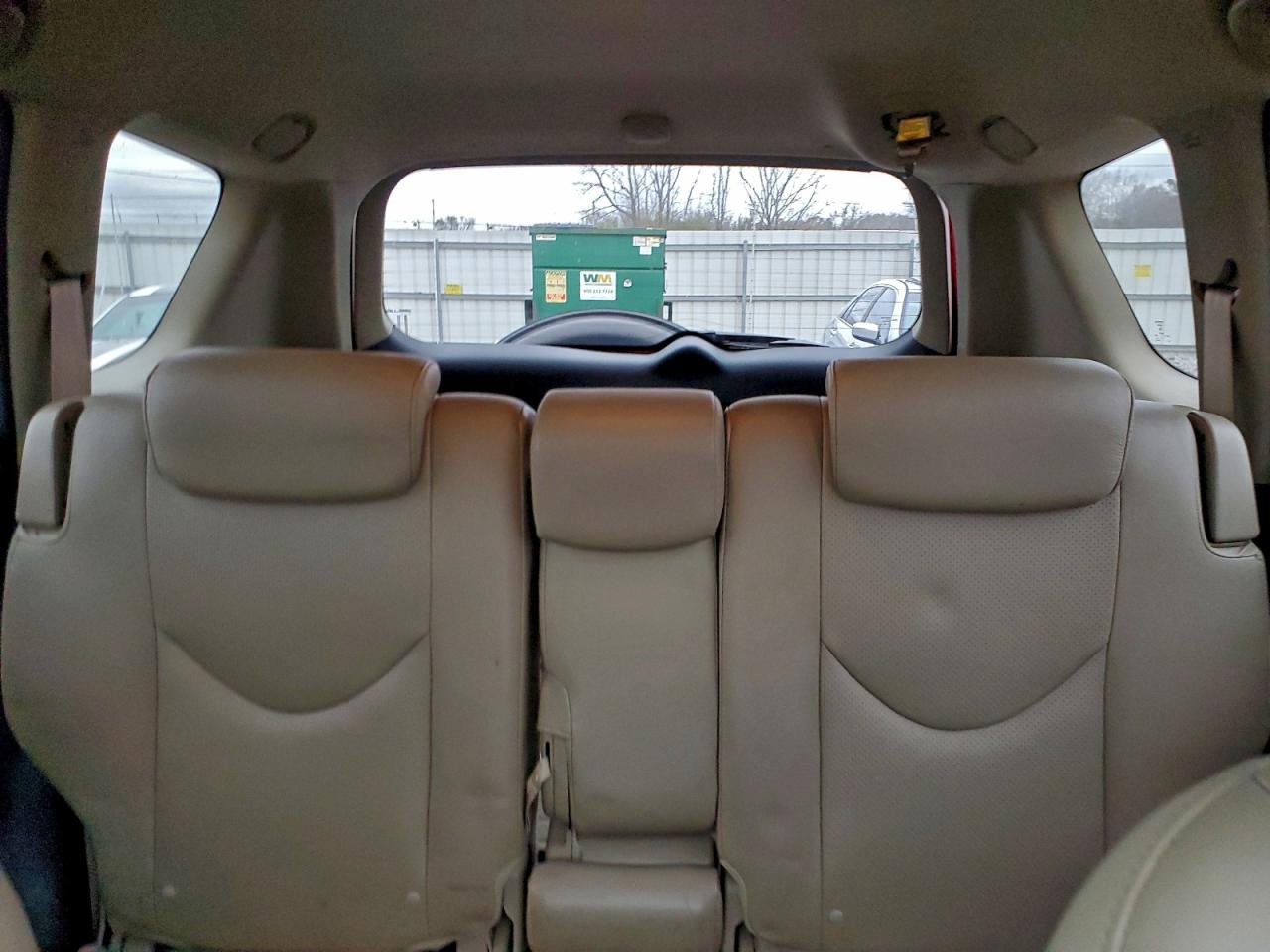 2011 TOYOTA RAV4 LIMITED photo 10