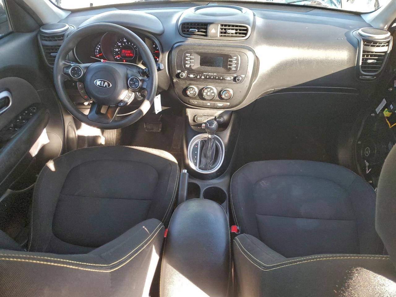 2015 KIA SOUL + photo 8