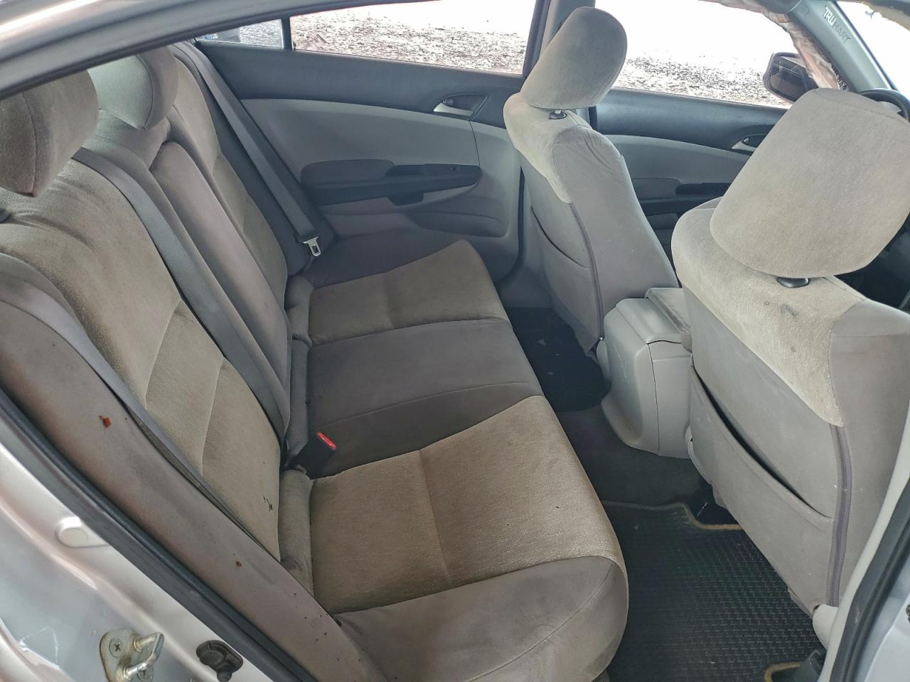 2010 HONDA ACCORD LXP photo 28