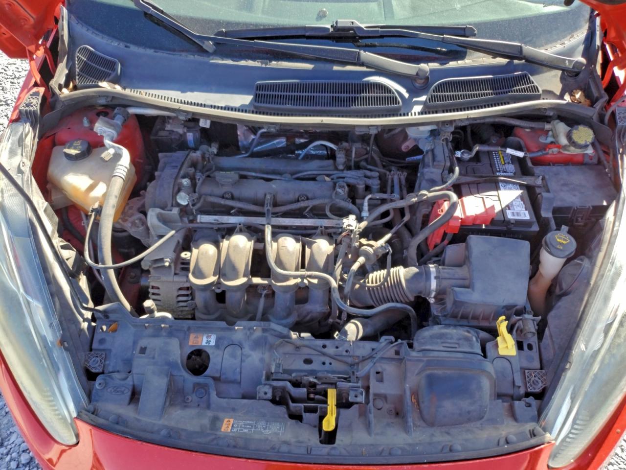 2015 FORD FIESTA SE photo 21