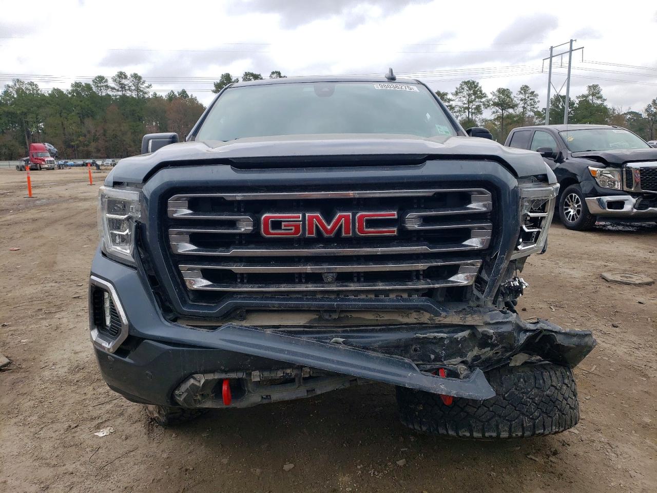 2019 GMC SIERRA K1500 AT4 photo 9