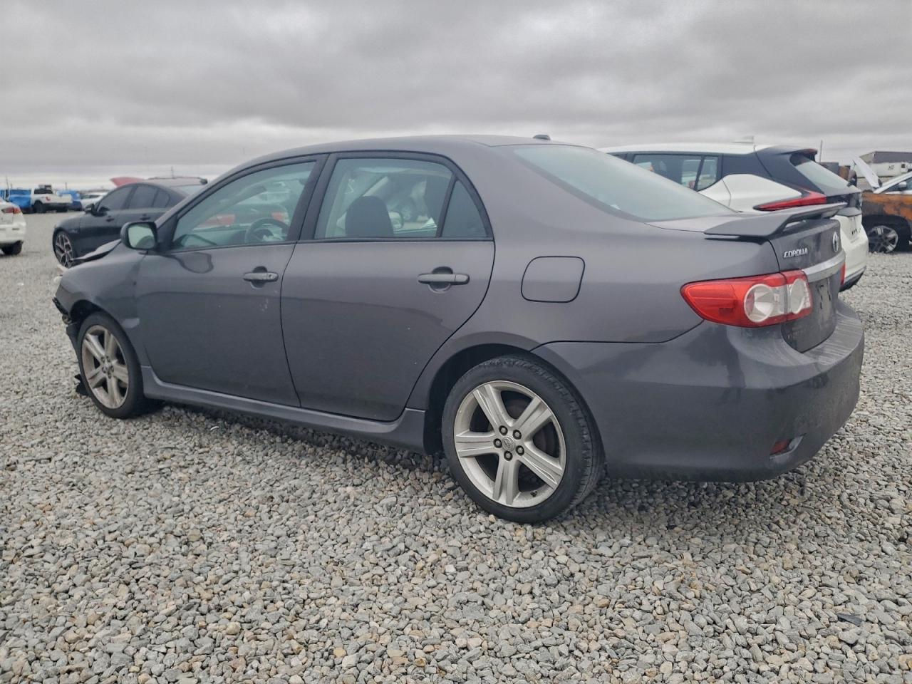 2013 TOYOTA COROLLA BASE photo 2