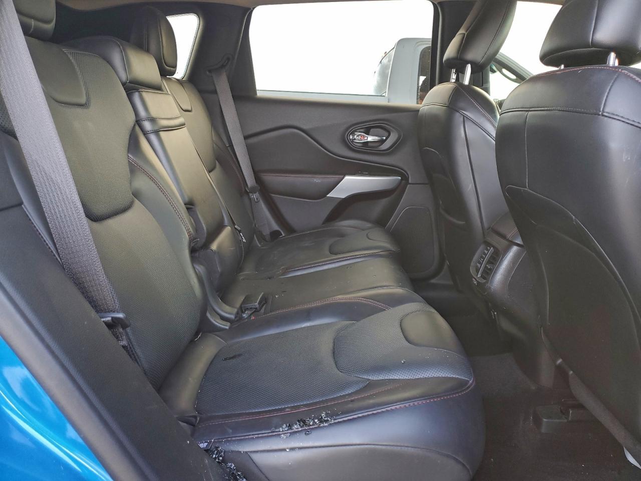 2018 JEEP CHEROKEE TRAILHAWK photo 11