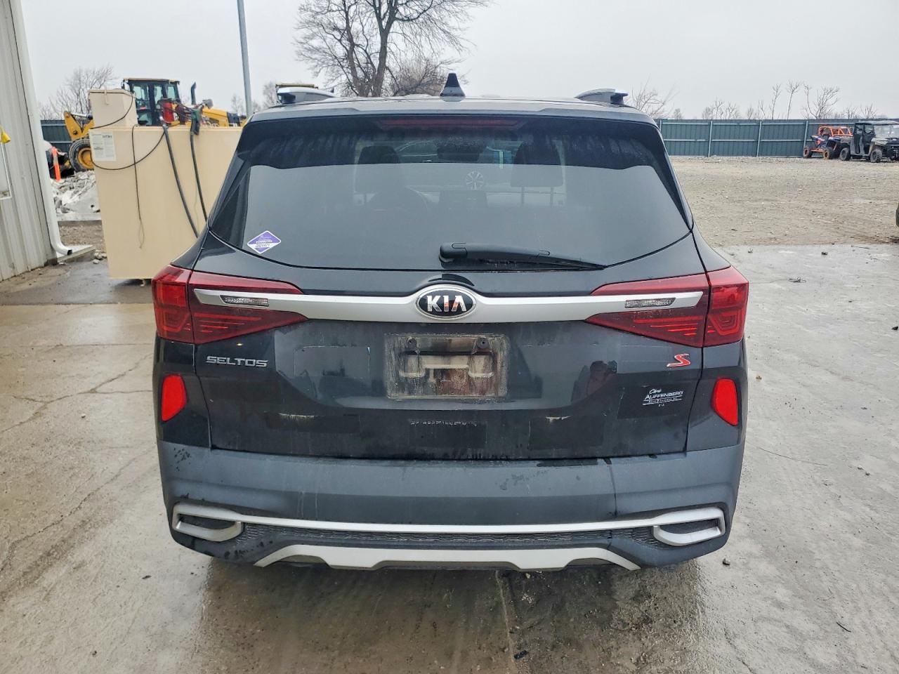 2021 KIA SELTOS S photo 6