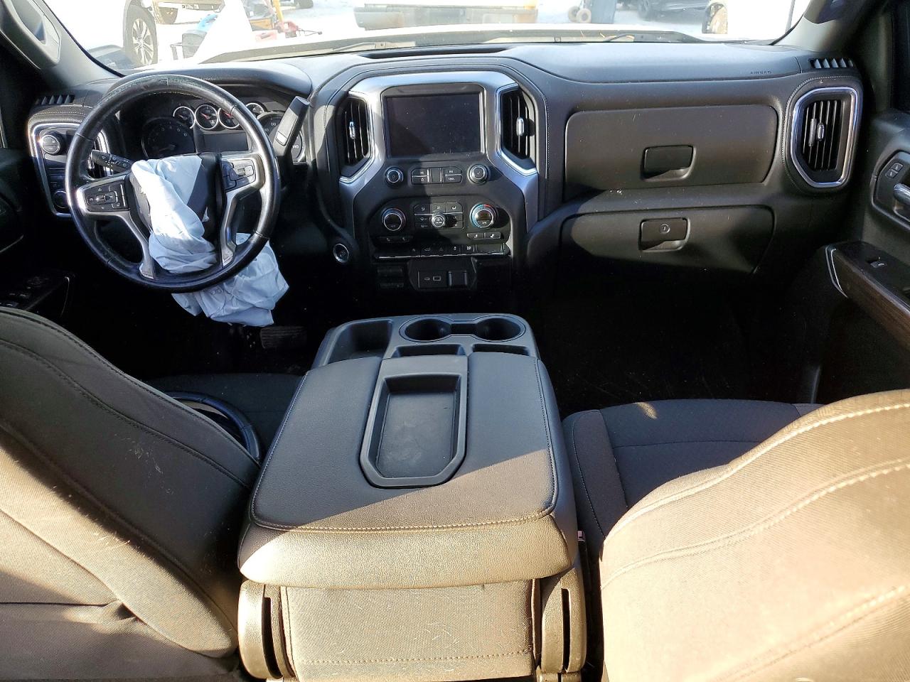 2019 CHEVROLET SILVERADO C1500 LT photo 8