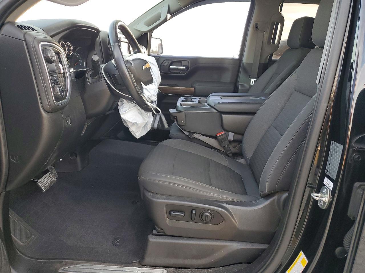 2019 CHEVROLET SILVERADO C1500 LT photo 7