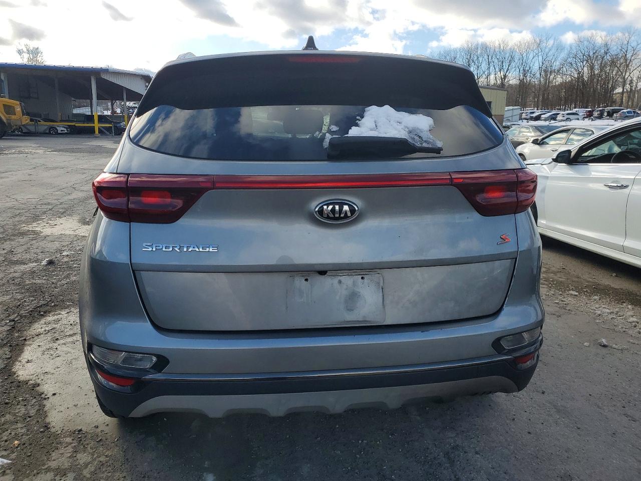 2020 KIA SPORTAGE S photo 11