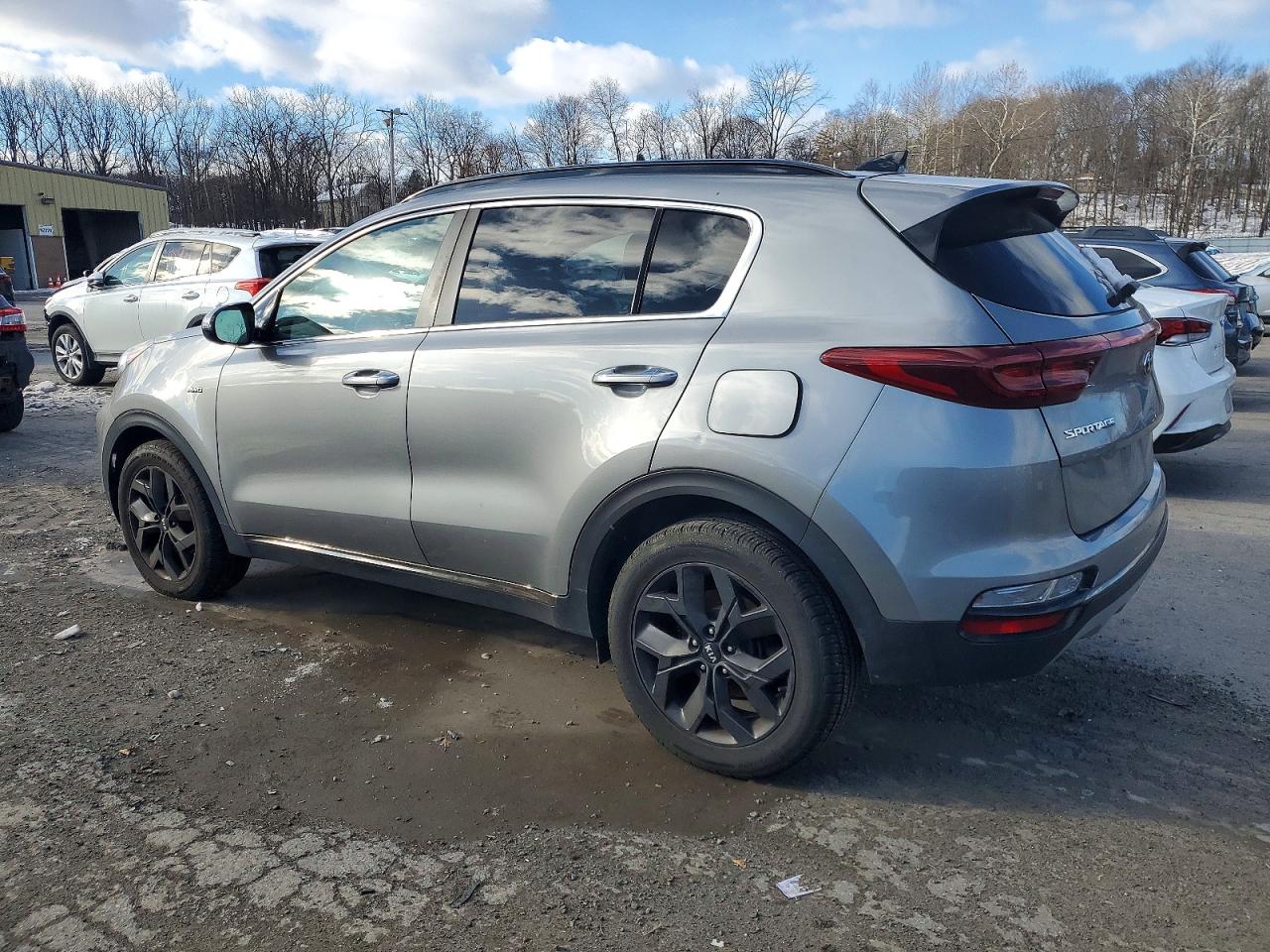 2020 KIA SPORTAGE S photo 3
