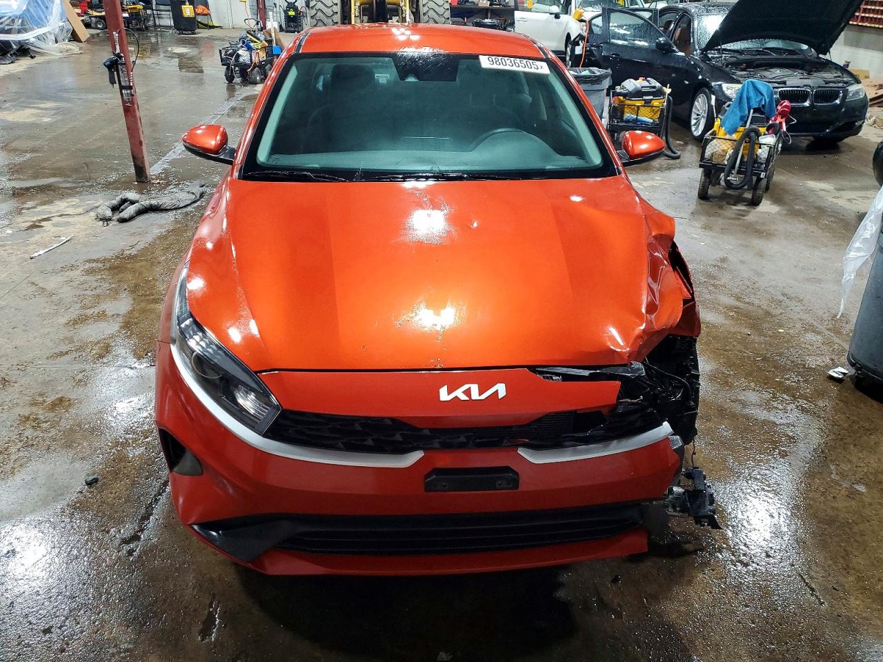 2023 KIA FORTE LX photo 5