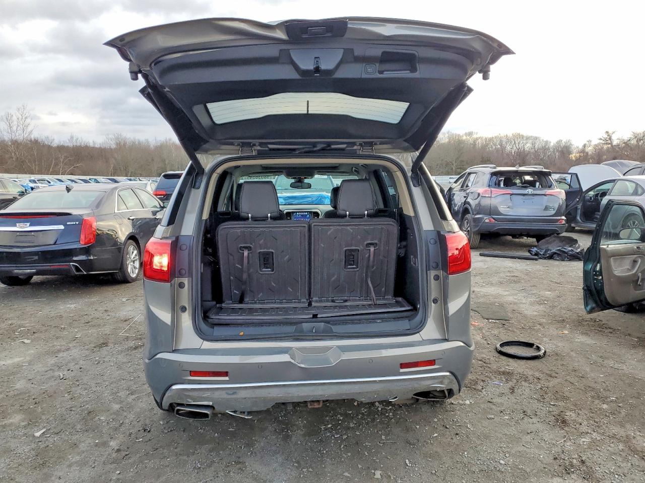 2019 GMC ACADIA DENALI photo 6