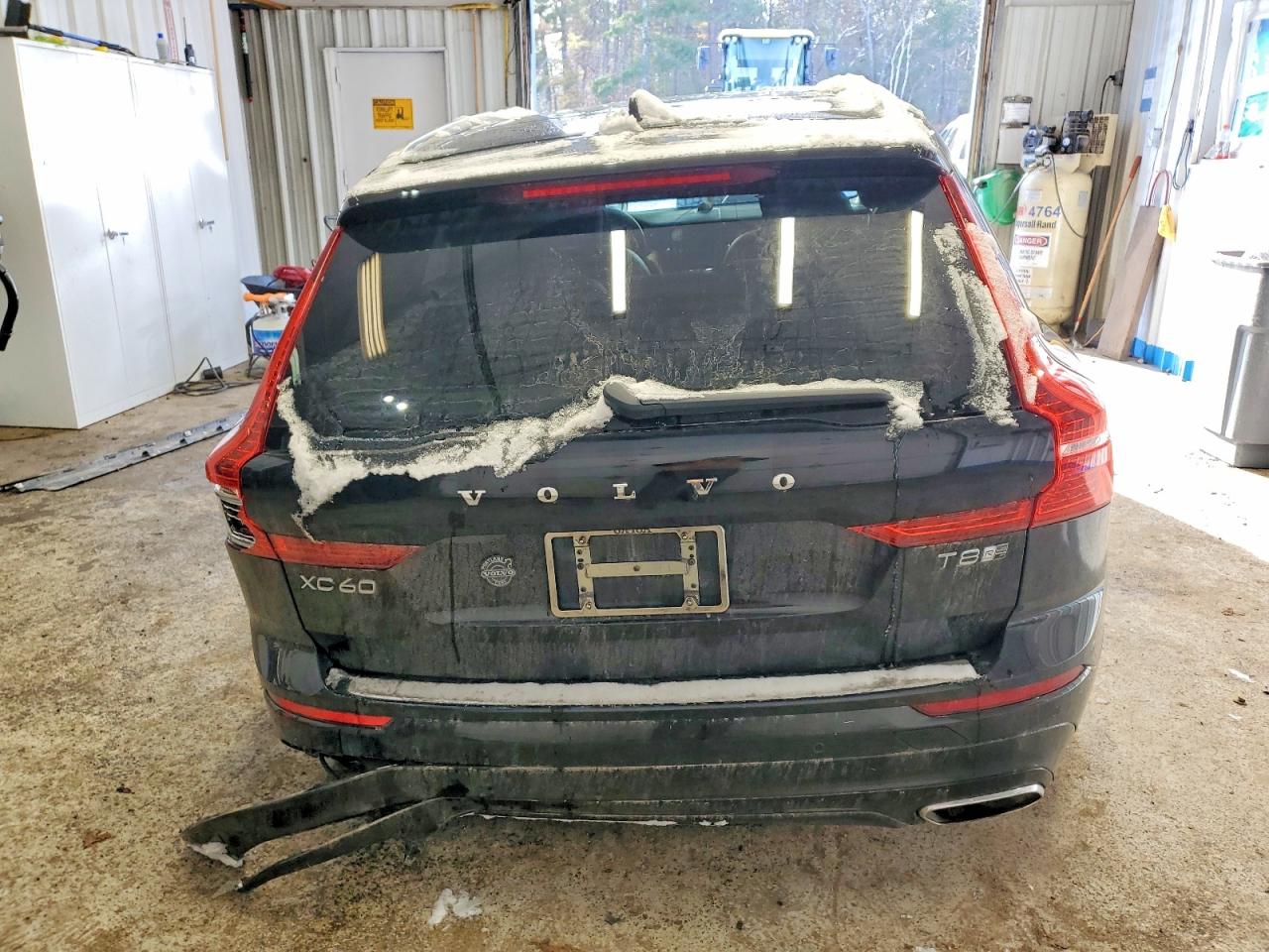 2019 VOLVO XC60 photo 6