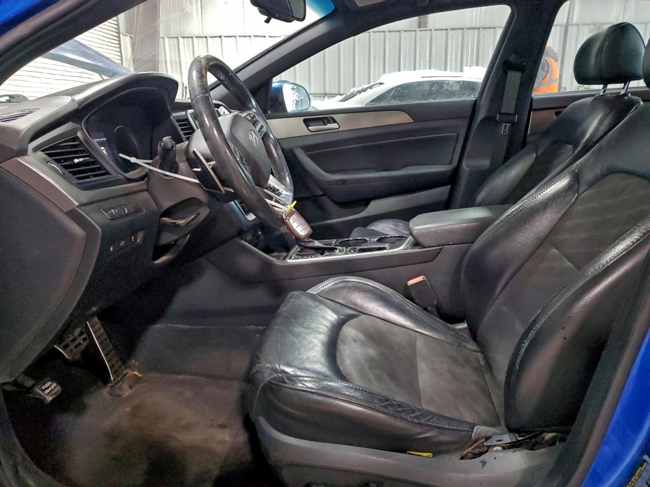 2018 HYUNDAI SONATA SPORT photo 7
