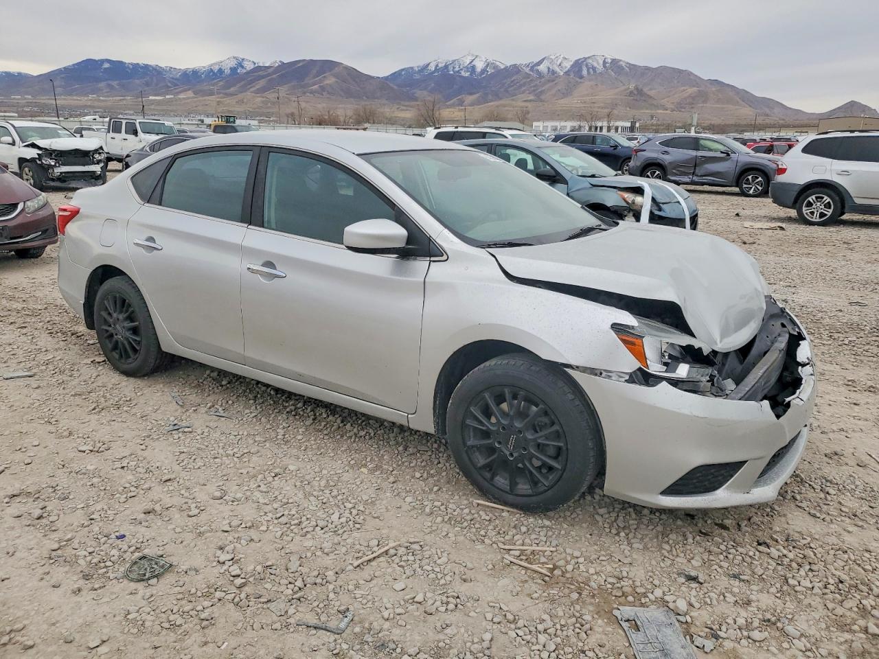 2017 NISSAN SENTRA S photo 4
