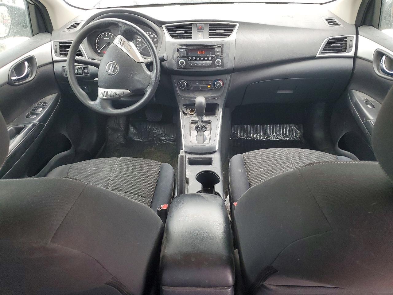 2017 NISSAN SENTRA S photo 8